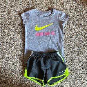 Nike Girls 2 pc Top and Short Matching Set - Size 6